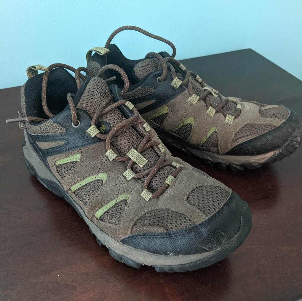 Merrell Boulder Men's Hiking Shoe